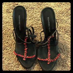 Newport News Heels Size 7